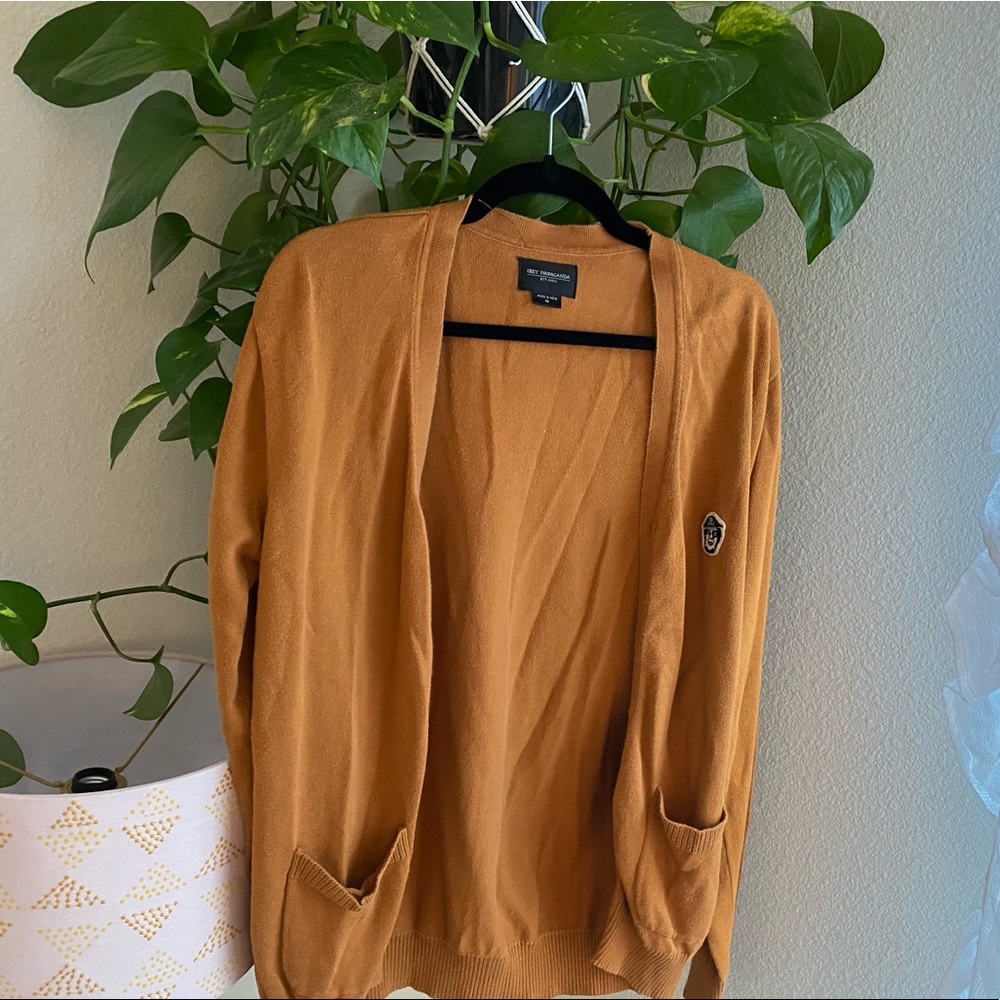 Obey cardigan